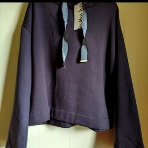 Beautiful sweater Brand New